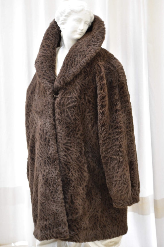 Manteau en fausse fourrure vintage des annees 80 animal fourrure vegetalienne eco manteau de fourrure hirsute manteau d hiver chaud manteau en peluche moelleux femmes manteau oversize taille L Etsy Ca...