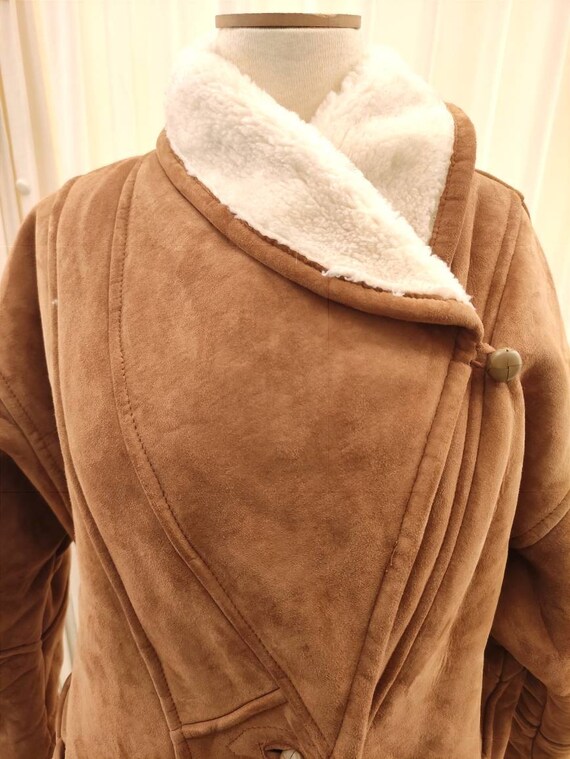 Beige shearling jacket vintage woman suede shearl… - image 8