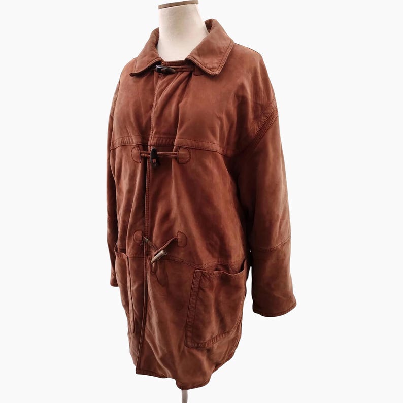 Trenca vintage. Chaqueta de cuero para hombre. Abrigo Montgomery XL para hombre. Ropa de abrigo de los 90. Abrigo de ante con botones de palanca. Un regalo para él. imagen 1