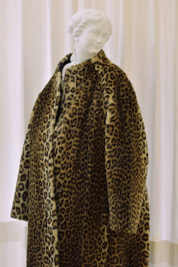 Faux Fur Animal Print Coat. Leopard Print Fur Coat