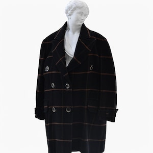 Vintage Armani (1980s) Double Breasted Coat. Rare Vintage Striped Coat. Medium Length Coat. Woman Elegant and Luxury Coat. Winter coat