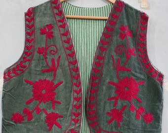 Velvet Suzani Hand Embroidered Casual Sleeveless Jackets Hippie Plus Size Floral Design Formal vest