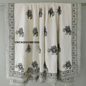 Floral Printed Queen Quilt: Indian Cotton Jaipuri Razai Blanket