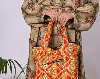 Recycelte Seide Sari Quilted Einkaufstasche: Boho Hippie Schultertasche