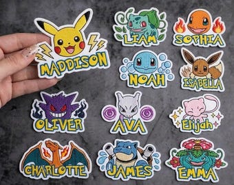 Parche bordado personalizado de Pokémon con nombre y número, regalo de cumpleaños personalizado de Pokémon: termoadhesivo.