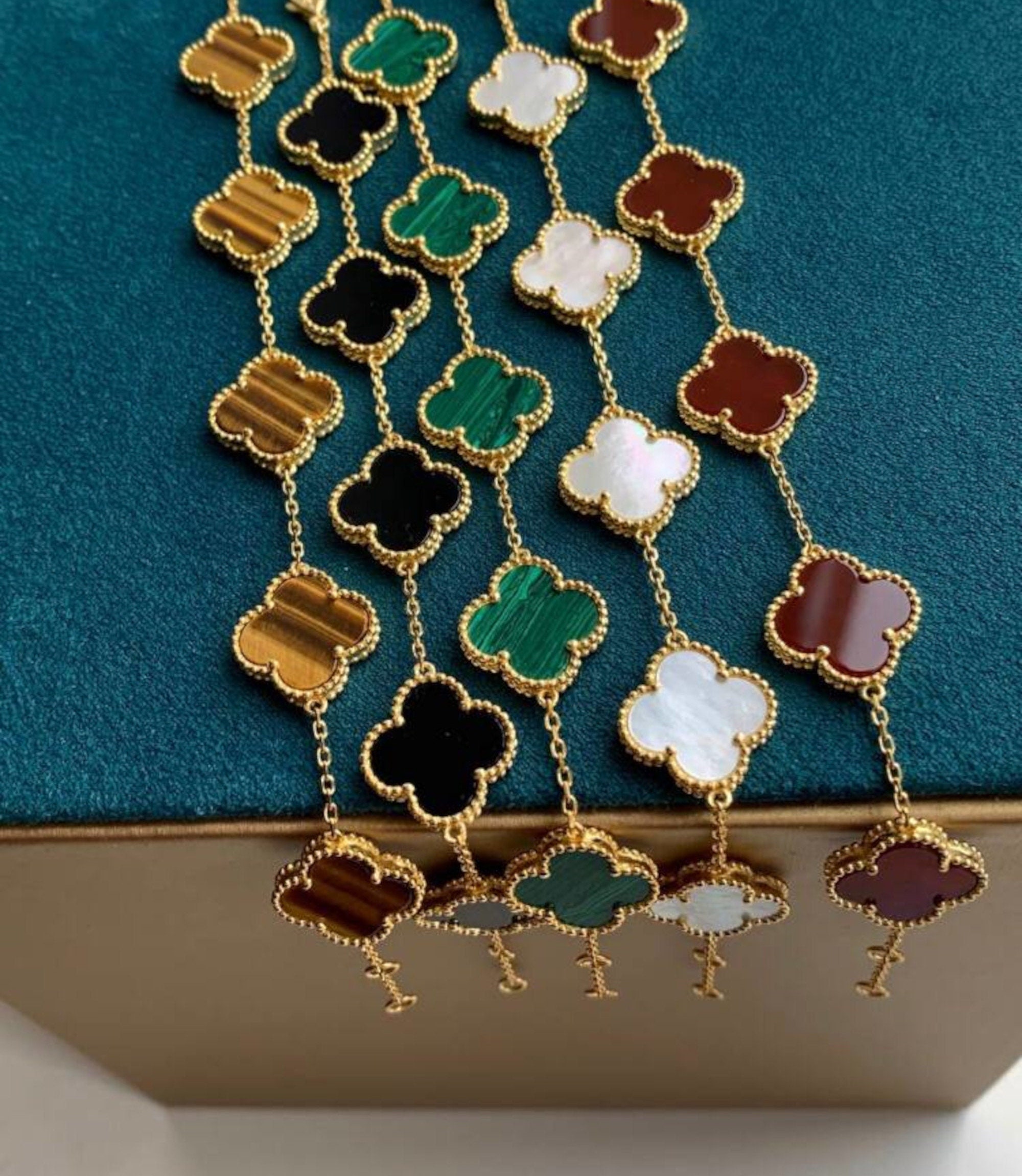 Van Cleef Bracelet Colors atelieryuwa.ciao.jp