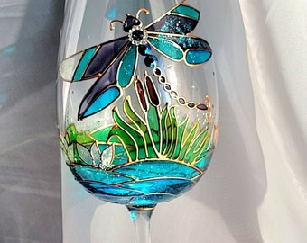 Personalized Dragonfly wine glass Tiffany style Nature and Wine lover gift Hand painted Glass Anniversary gift Bridal ware Wedding gift.