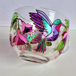 Hand-Painted Hummingbird Glass Mug: Personalized Floral Coffee Cup.