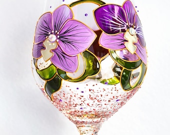 Hand-Painted Purple Orchid Wine Glass: Personalized Floral Botanical Gift.