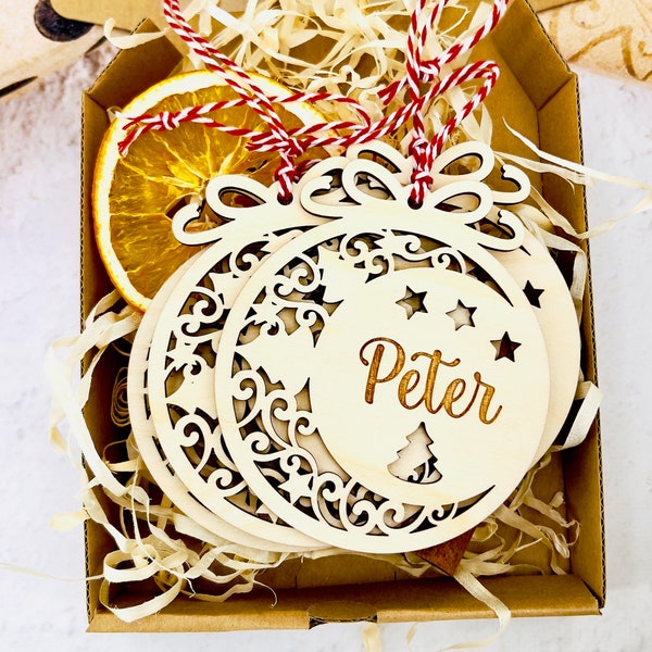 Christmas wooden balls with your name, 4pcs, custom-made baubles, laser cut&polished, Christmas decorations, gift tags for Christmas,