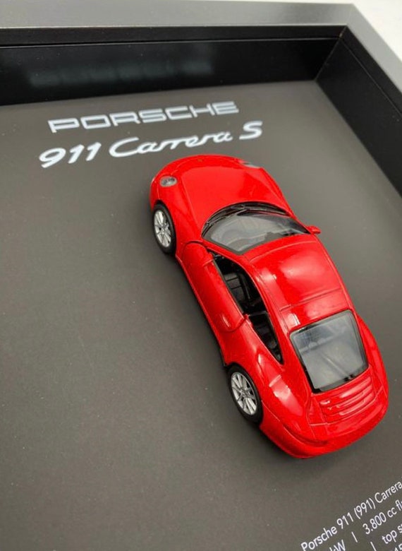 1/43 ポルシェ911 / 991 カレラS レッド フレーム 3D