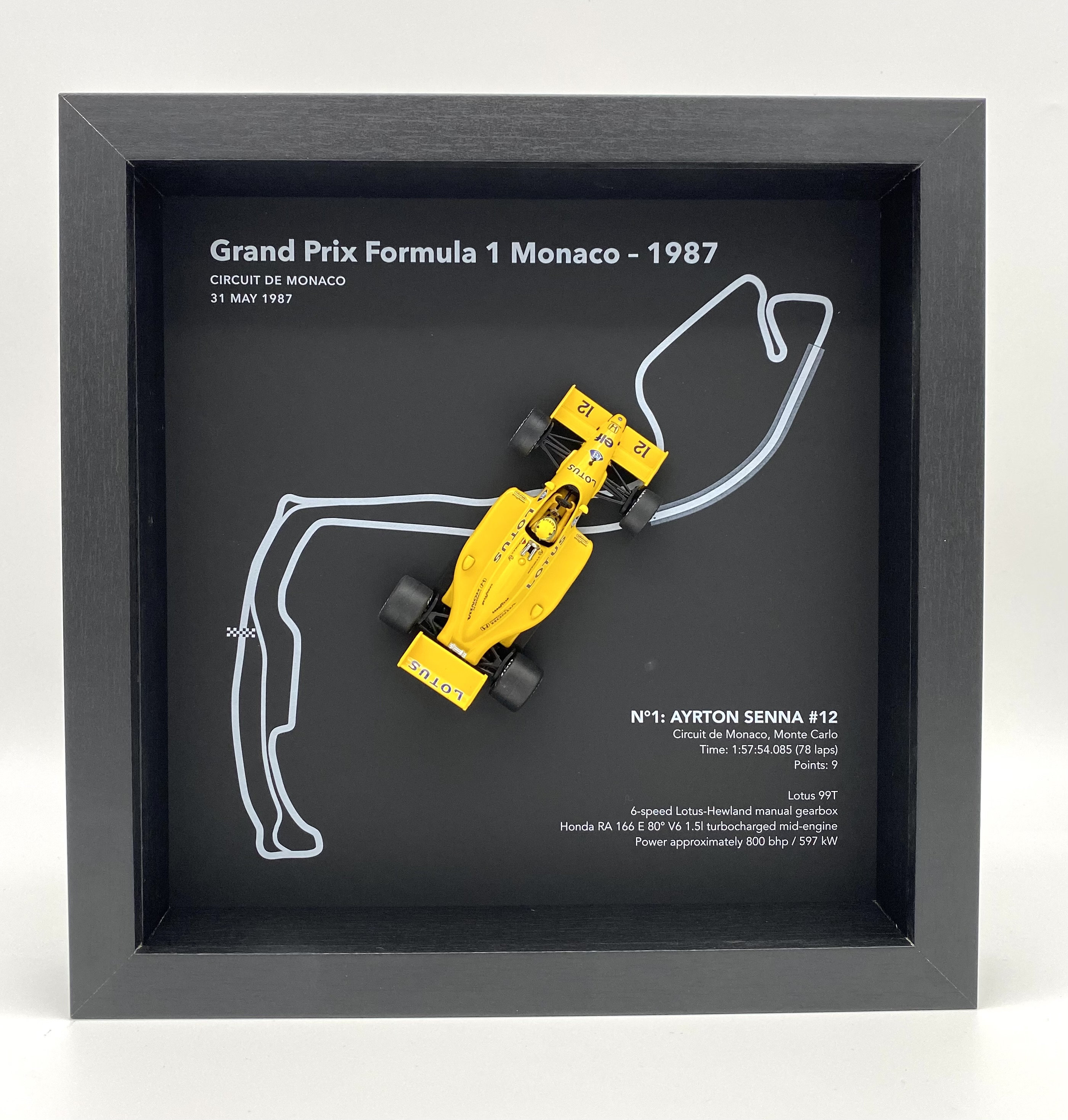 アイルトン.セナ　木造 61xUzo4QXTL._AC_UF1000,