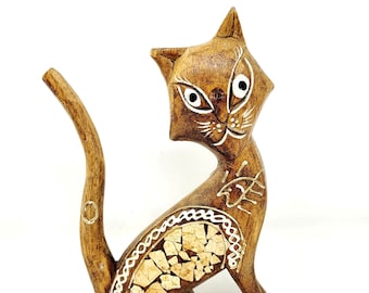 Vintage Sitting Cat Statue Wooden Figure Hand Carved Hand Painted Folk Art 7 In