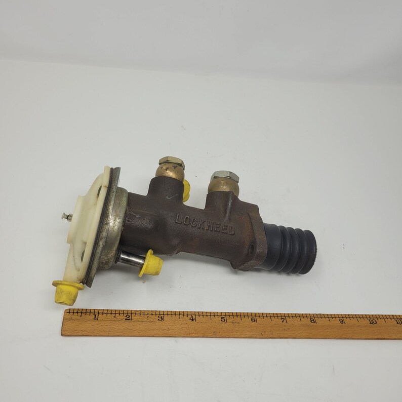 Vintage Lockheed Brake Master Cylinder OEM Rebuilt 3212212C Etsy