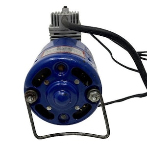 Vintage W.R. Brown Corp Autoflator 12 Volt DC Mini Compressor No. 202-DCI