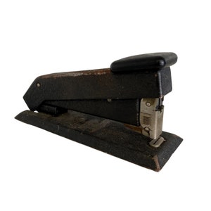 Vintage Retro 1940s Bostitch Model B5 Heavy Duty Steel Stapler Black Crackle