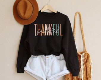 Thankful Sweatshirt, Thanksgiving Crewneck Sweatshirt, Holiday Gift, Thanksgiving Outfit, Minimal Holiday Unisex Sweatshirt, Gift for Her