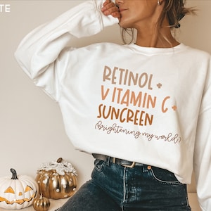 Funny Dermatology Sweatshirt Dermatology T-shirt Shirts for Dermatologists esthetician Skincare Gift Cosmetic Skin Doctor Assistant