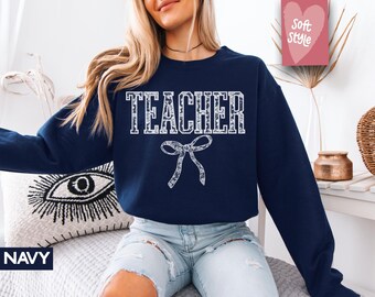 Teacher Sweatshirt, Cute Teacher Sweatshirt, Teacher Appreciation Gift, Back To School, Elementary Teacher Shirt, Team Teacher Shirt Gift