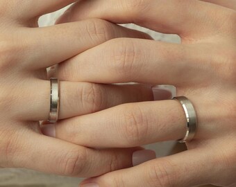 Matte White Gold Look Matching Couple Rings - Set of 2  Beveled Ring - Bevel Edge Silver Bands - His and Hers Wedding Bands - Free Engraved