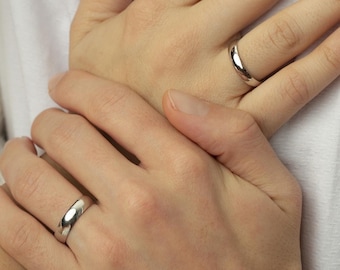 White Gold Look Wedding Band Set – Personalized Dome Couple Rings, Set of 2  His & Hers Wedding Bands - Rhodium Plating