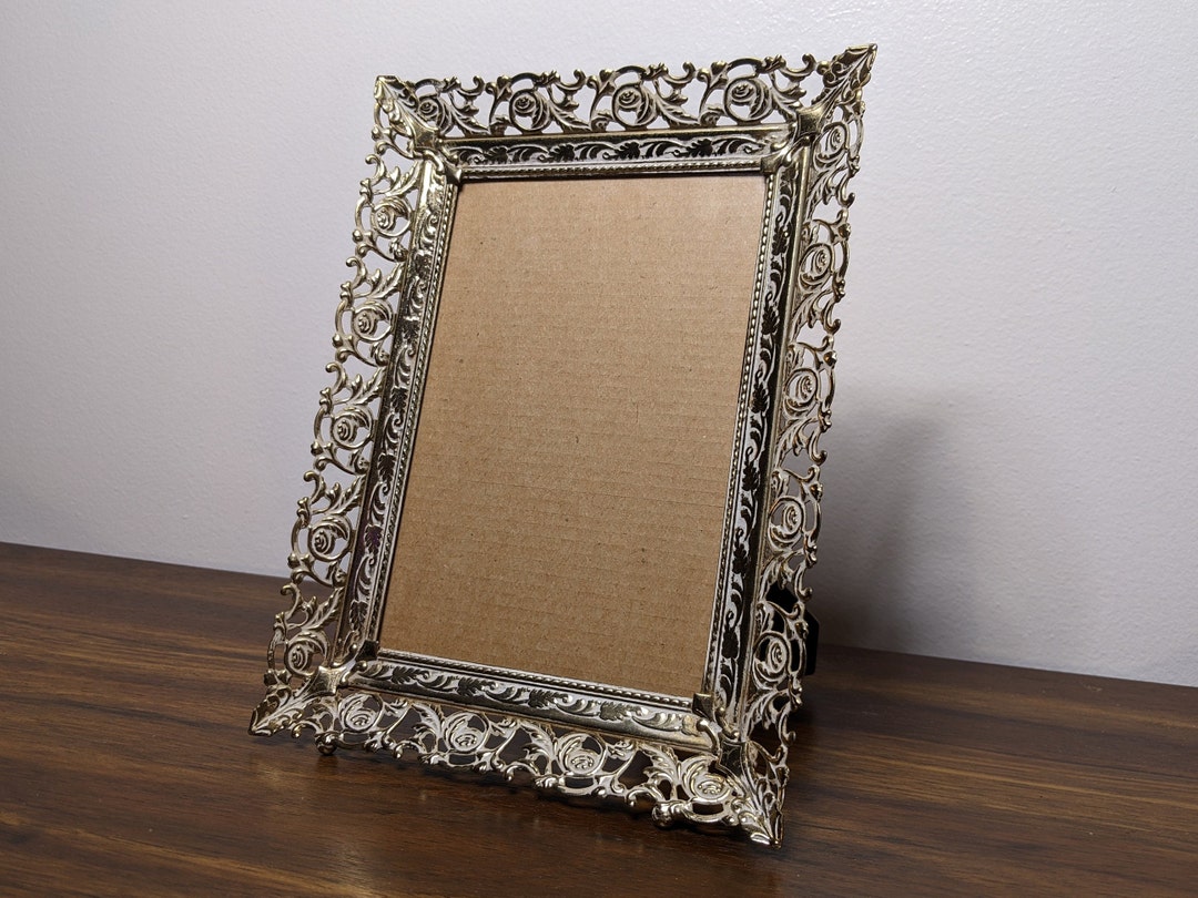 Vintage Ornate Metal Frame Painted 4x6 Image Opening Etsy