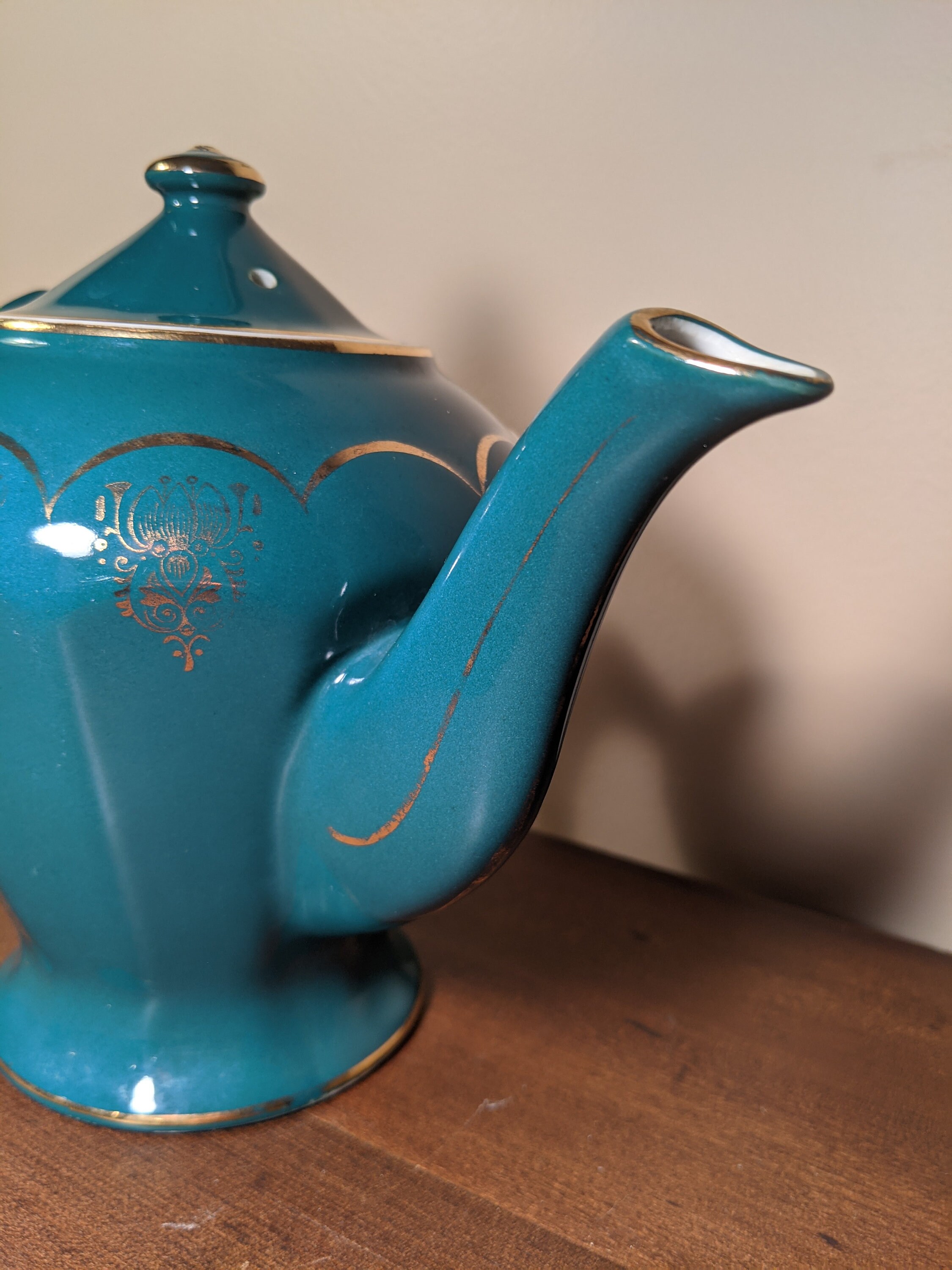 Vintage Turquoise Hall Teapot with Gold Accents 6 Cup 0240 Etsy