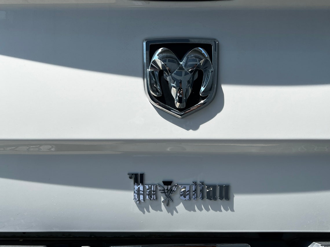 Hawaiian 3D Car Emblem Decal - Etsy