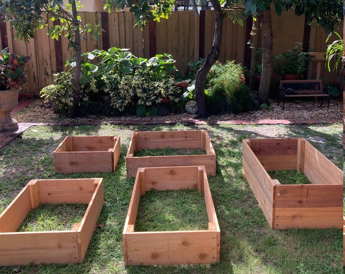 Raised garden bed-Cedar garden bed-gardening planters-vegetables garden beds-Christmas gift-Father's day gift-organic gardening-Permaculture
