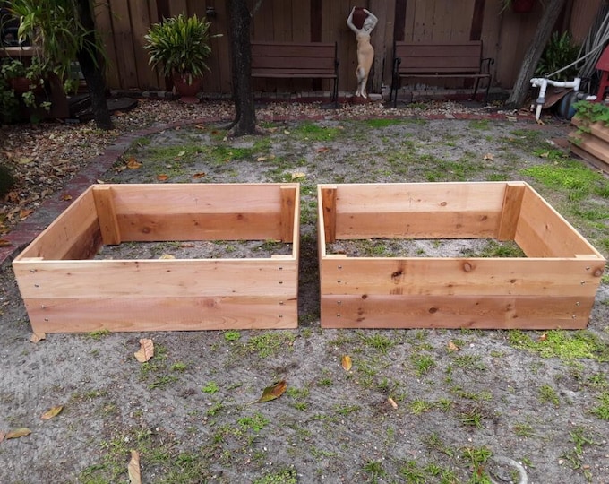 Raised garden bed-Cedar garden bed-3x4 15 inches tall-gardening planters-vegetable garden bed-Christmas gift -organic gardening-Permaculture