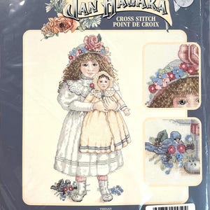 Viktorianisches Mädchen mit Puppe Kreuzstichpackung: "Tiffany" NOS Vintage, von Jan Hagara