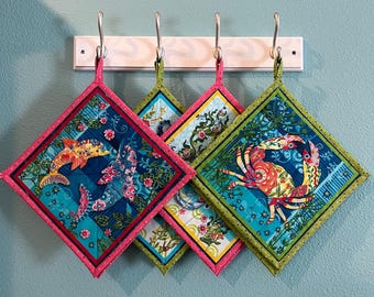 Quilted Potholder Set, Bright Sea Life Decor, XL Heat Resistant Cotton