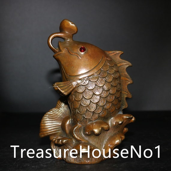Details about   Copper Chinese Brass Carved Animal Goldfish Fish Lotus Home Decor Statue Antique 