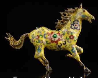 Wild Horse Handicraft Chinese Sculpture Vintage China Running Horse Wood Carved Figurine Vintage Asian Collection Gifts.