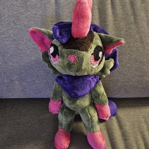 Berry Bush Kirin Plush