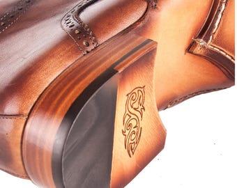 Botas de vestir de cuero hechas a mano: pátina marrón, suela opanka