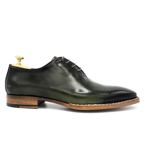 Handmade Patina Leather Dress Shoes: Classic Oxford Style