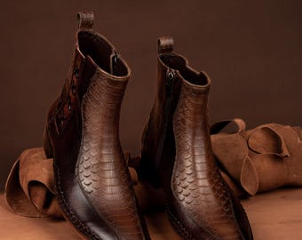 Botas de vestir de piel de búfalo y pitón marrón hechas a mano - 6 pulgadas