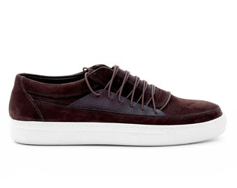 Gacco's Genuine Suede Leather Low-Top Slip-on Sneakers with elasticated laces