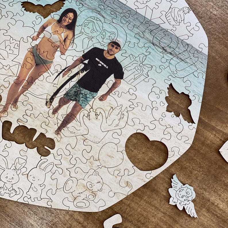 Puzzle personnalisé à partir d'une photo, cadeau personnalisé, puzzle en bois, formes uniques, cadeau d'anniversaire pour lui, elle, cadeau de mariage pour couple image 1