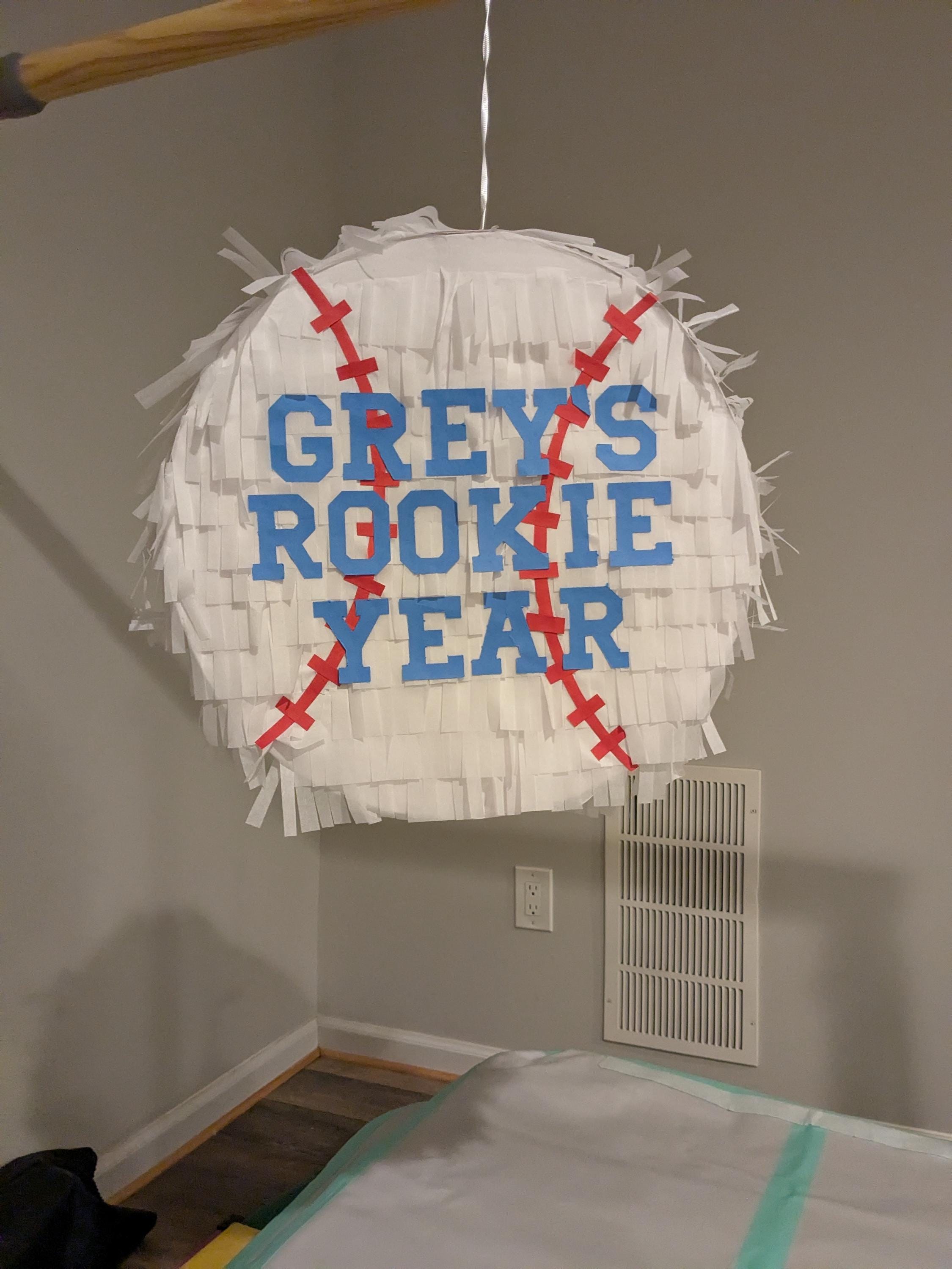 Ferrero Basketball Pinata Cake