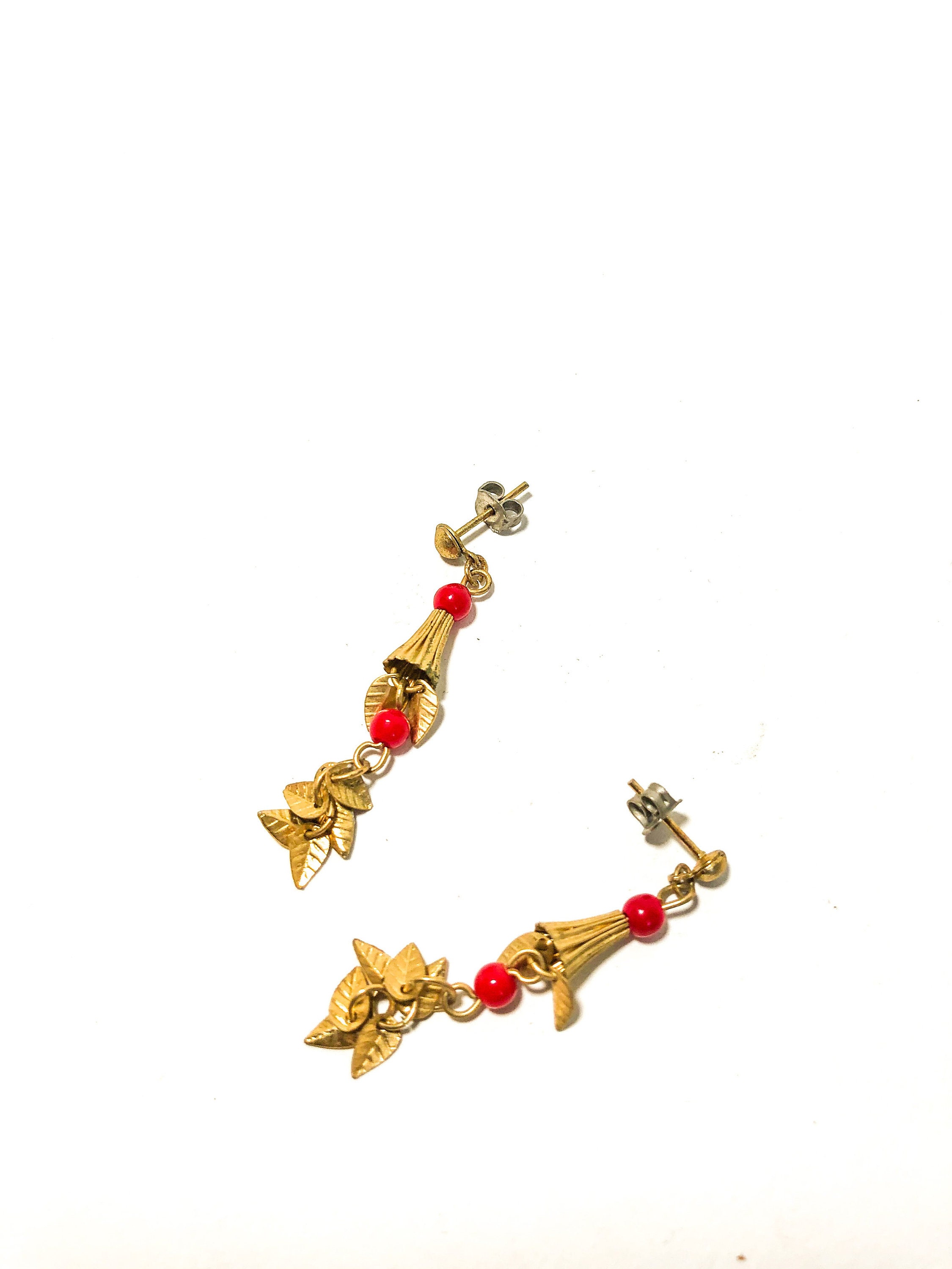 Details about   Gold Finish Red and Pink Crystal Beads with Red Enamel Ball Dangling Earring 