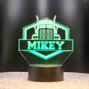 Personalized Truck Night Light Custom 18 Wheeler Table Lamp Remote Light Tractor Trailer Customized Name Semitruck Strobe Light Acrylic