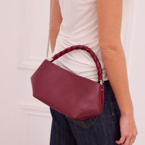 Porte-monnaie en cuir bordeaux, petit sac fourre-tout, sac de soirée rouge, porte-monnaie en cuir à chaîne, mini fourre-tout bordeaux, sac à bandoulière, sac à bandoulière, « Melina »