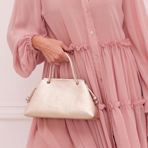 Cartera de mano dorada con cadena, bolso de boda, cartera de piel con cadena, bolso de hombro pequeño, cartera de mano dorada, cartera pequeña dorada, "Paulina", hecha a medida
