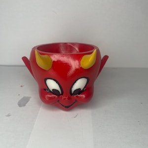 Hot stuff tabletop planter