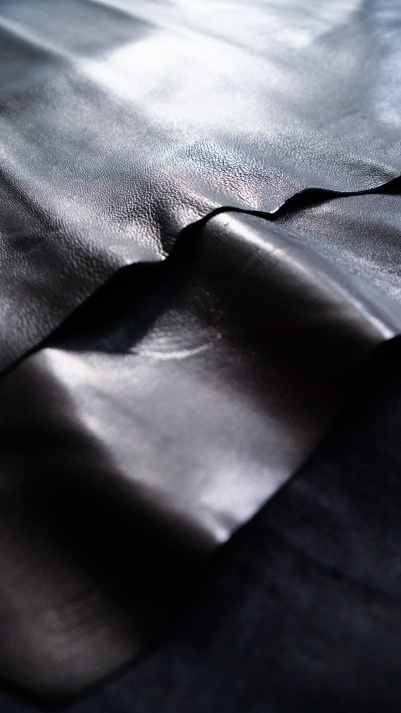 Black Garment Quality Leather Sheep Lamb Nappa Skins 
