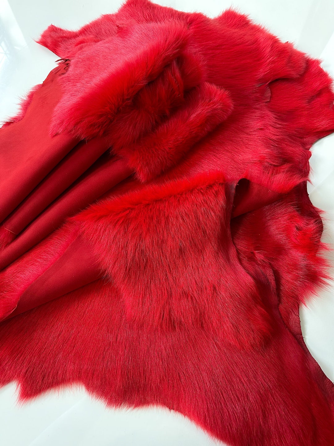 Genuine Luxury Red Sheepskin Soft Toscana Shearling for Clothing or