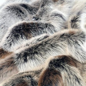 End of Batch Genuine Grey Toscana Sheepskin Scraps Remnants | Straight Wool Durable Leather | Hides for Upholstery, Crafting,