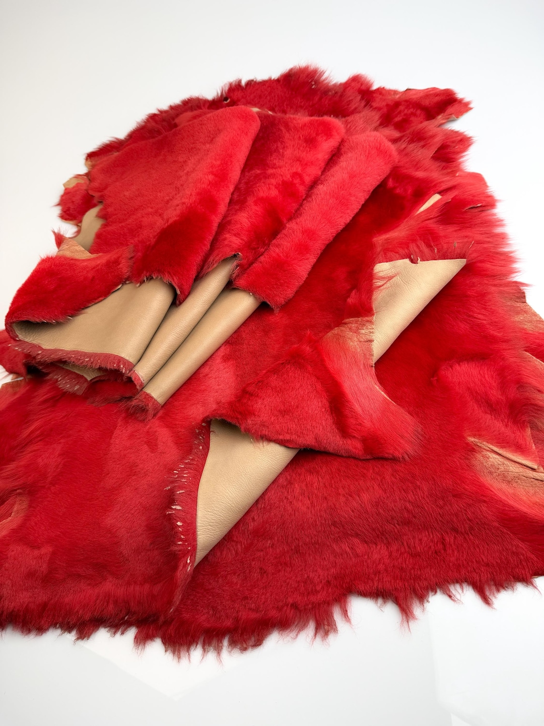 Shearling Photo Making Red Sheepskin Hide, Shearling Leather, Hair on Sheepskin, Bag Making ...